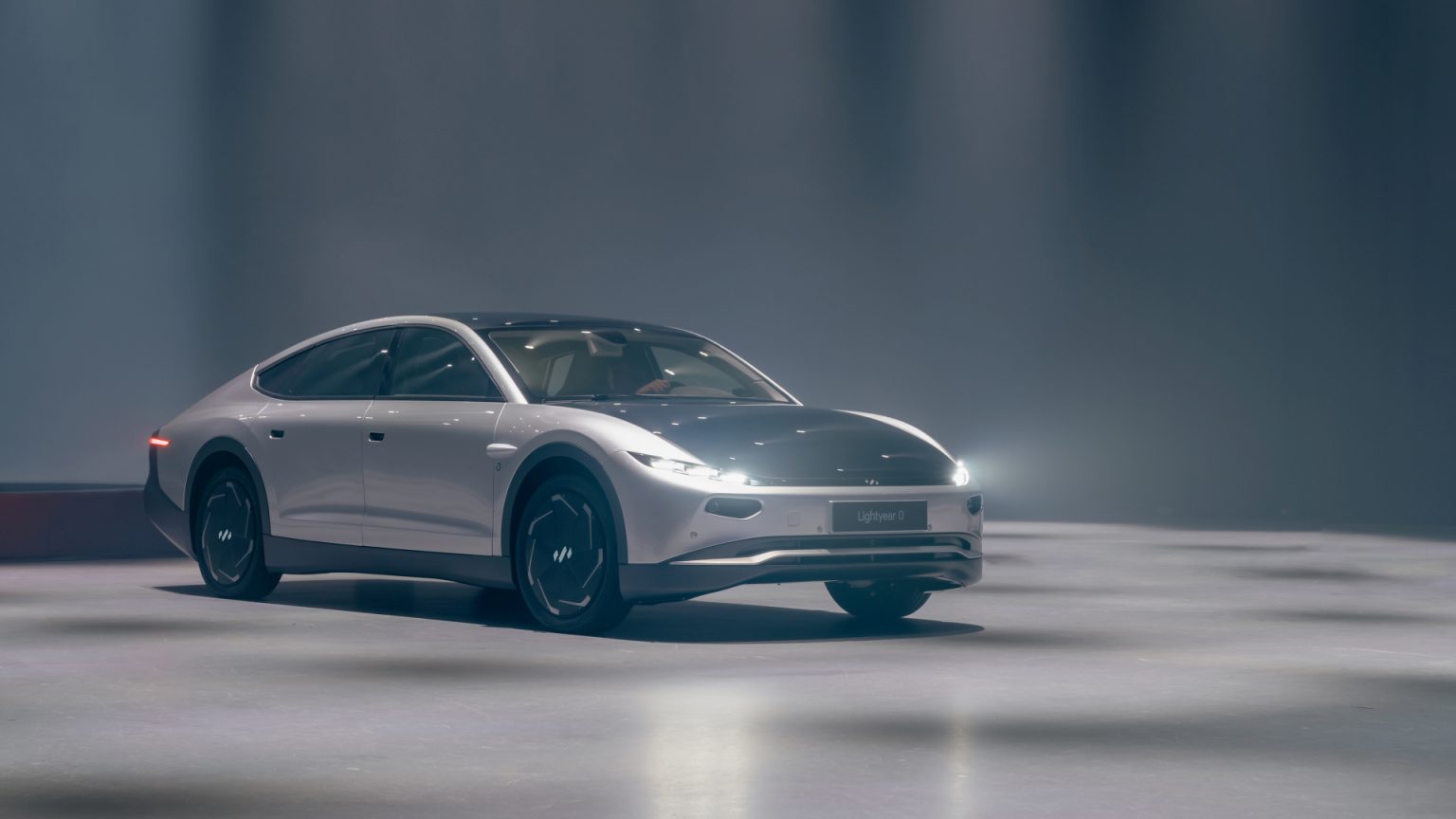 Lightyear 0 gets new car insurance via blockchain All cars news