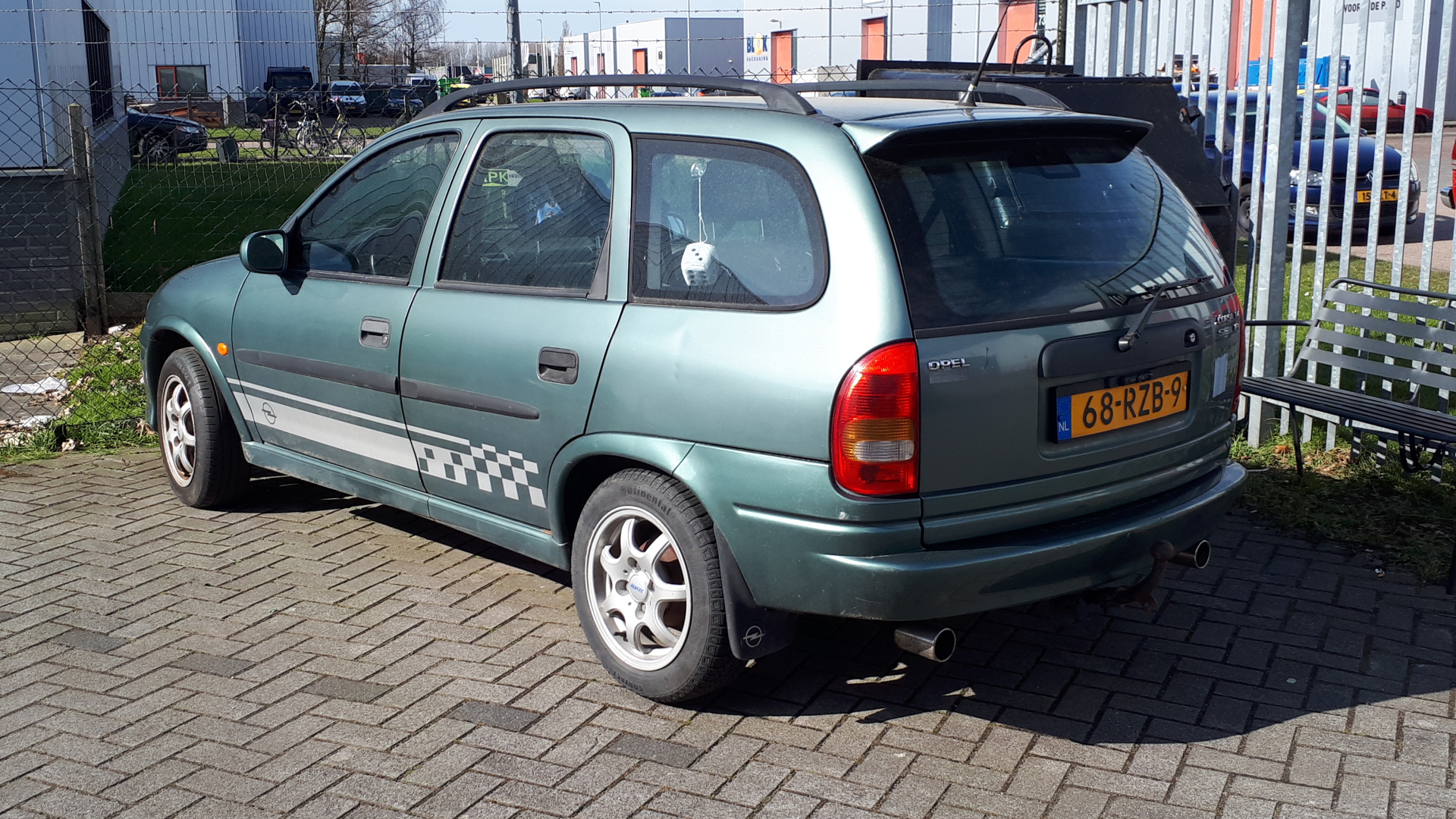Enzovoorts Voorwaarden Subsidie Spotted: an Opel Corsa ... as an estate car! - All cars news